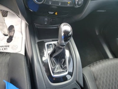 2017 Nissan Rogue AWD S
