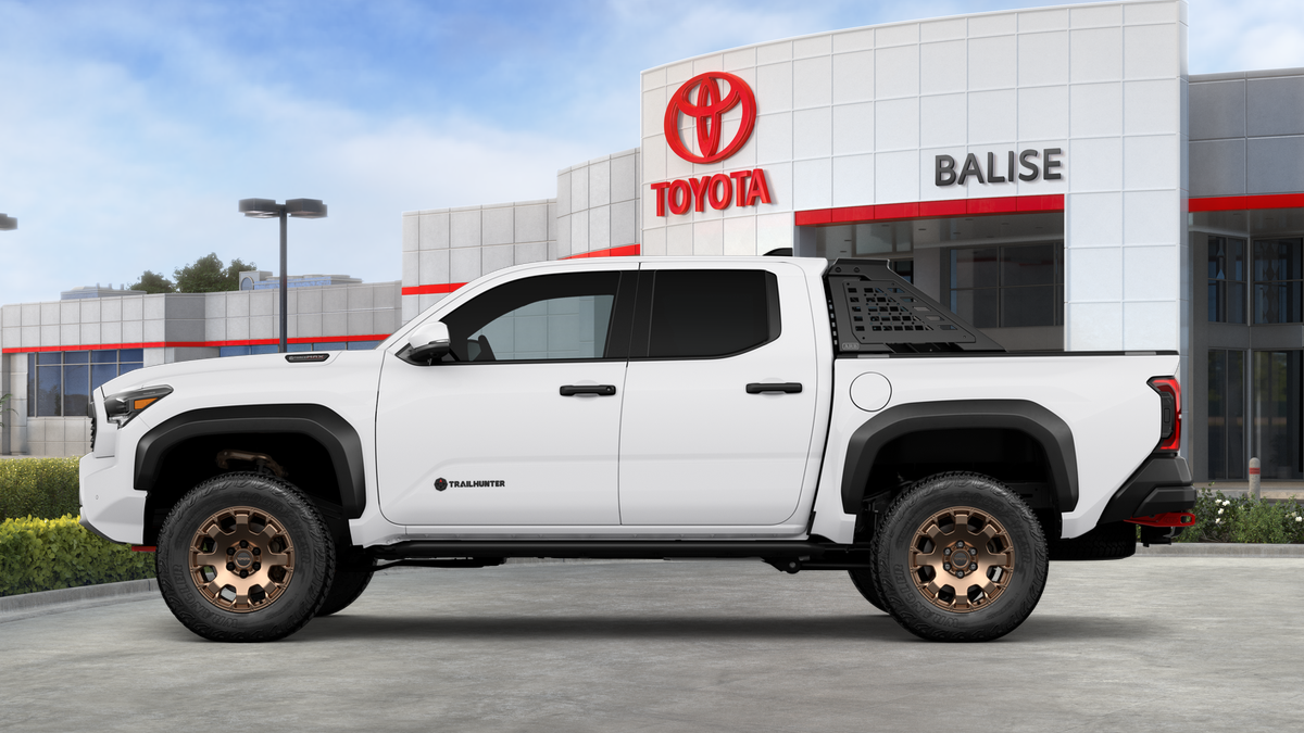 2026 Toyota Tacoma i-FORCE MAX Trailhunter
