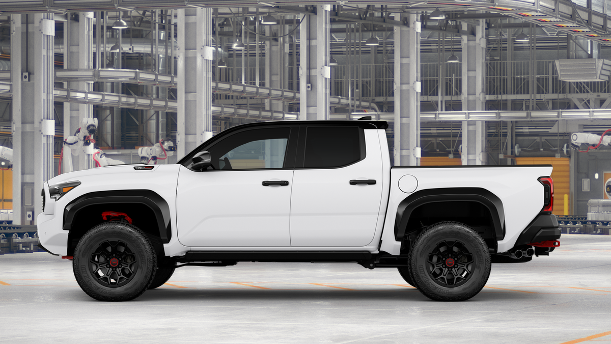 2026 Toyota Tacoma i-FORCE MAX TRD Pro