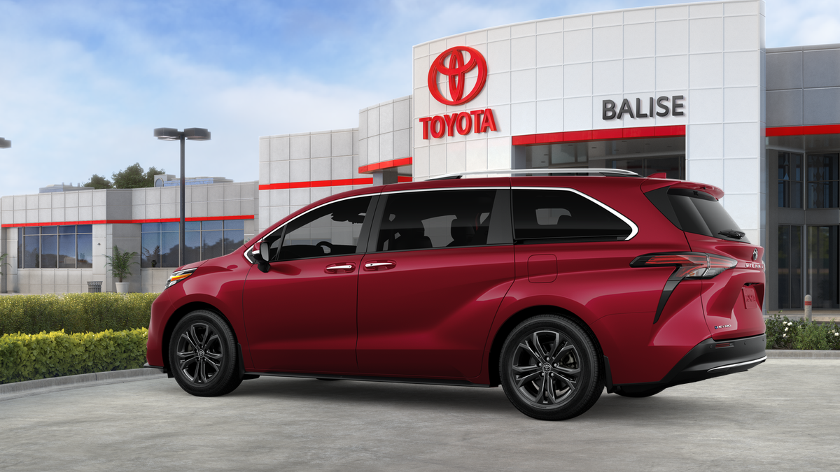 2026 Toyota Sienna Platinum