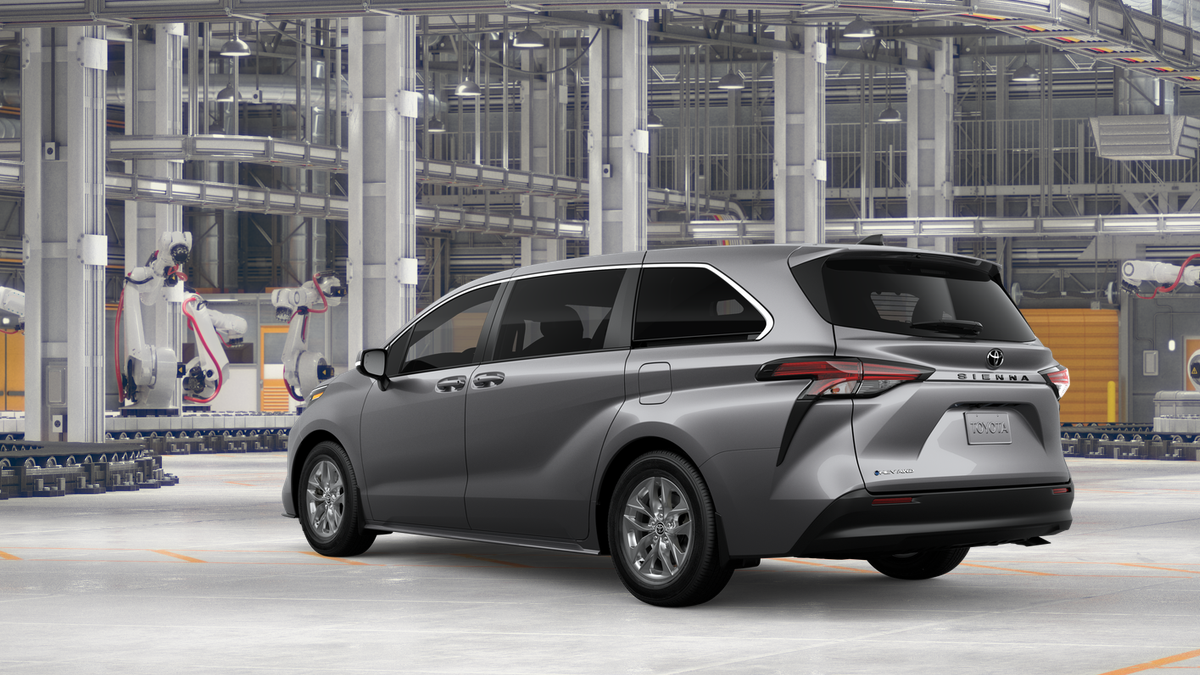 2026 Toyota Sienna LE
