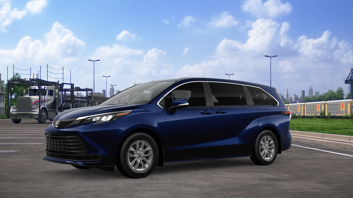 2026 Toyota Sienna LE