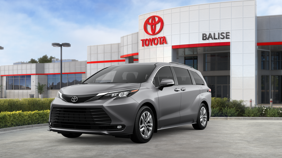2026 Toyota Sienna XLE