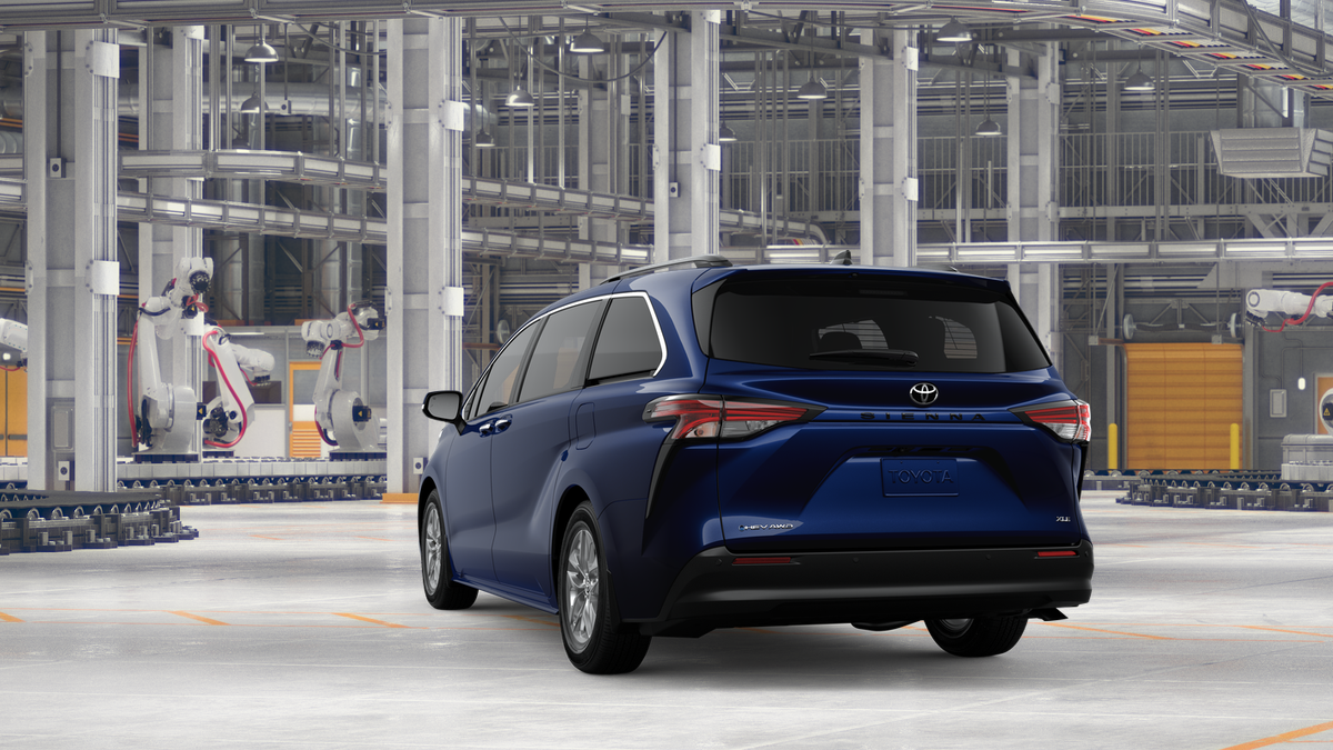 2026 Toyota Sienna XLE