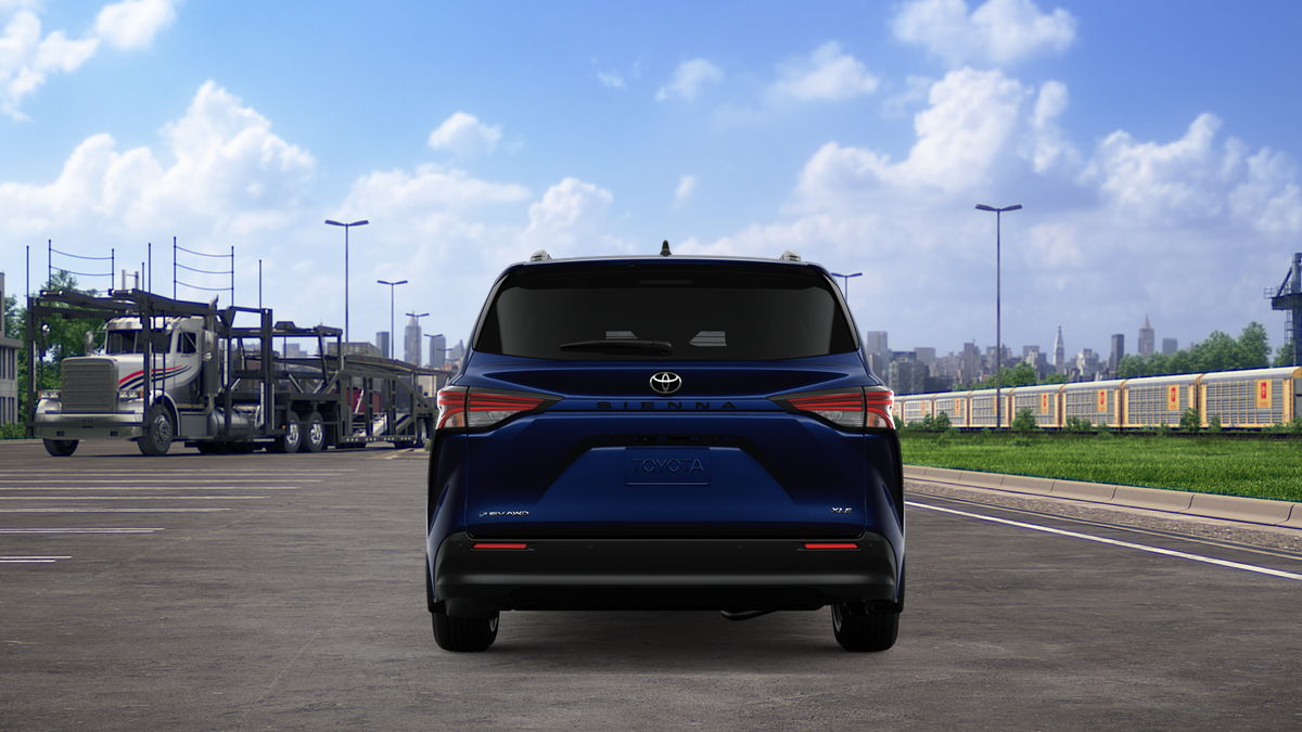 2026 Toyota Sienna XLE