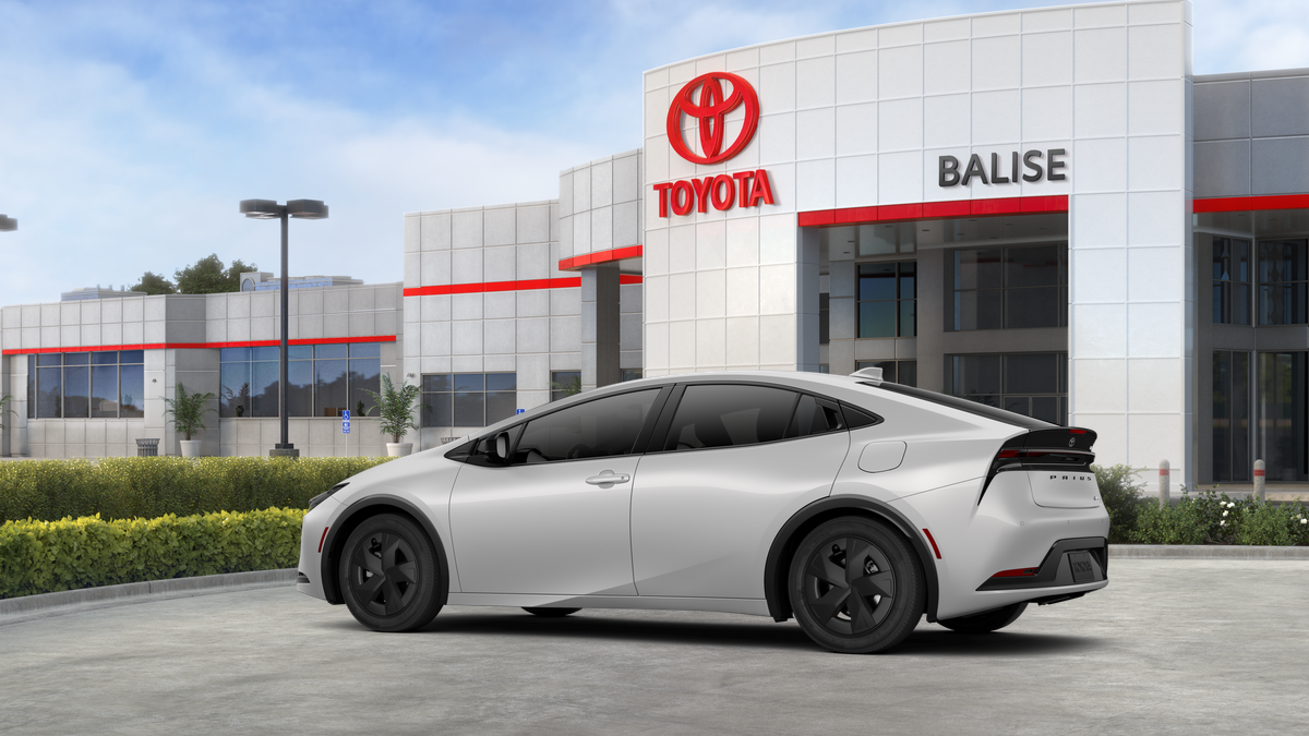 2026 Toyota Prius LE