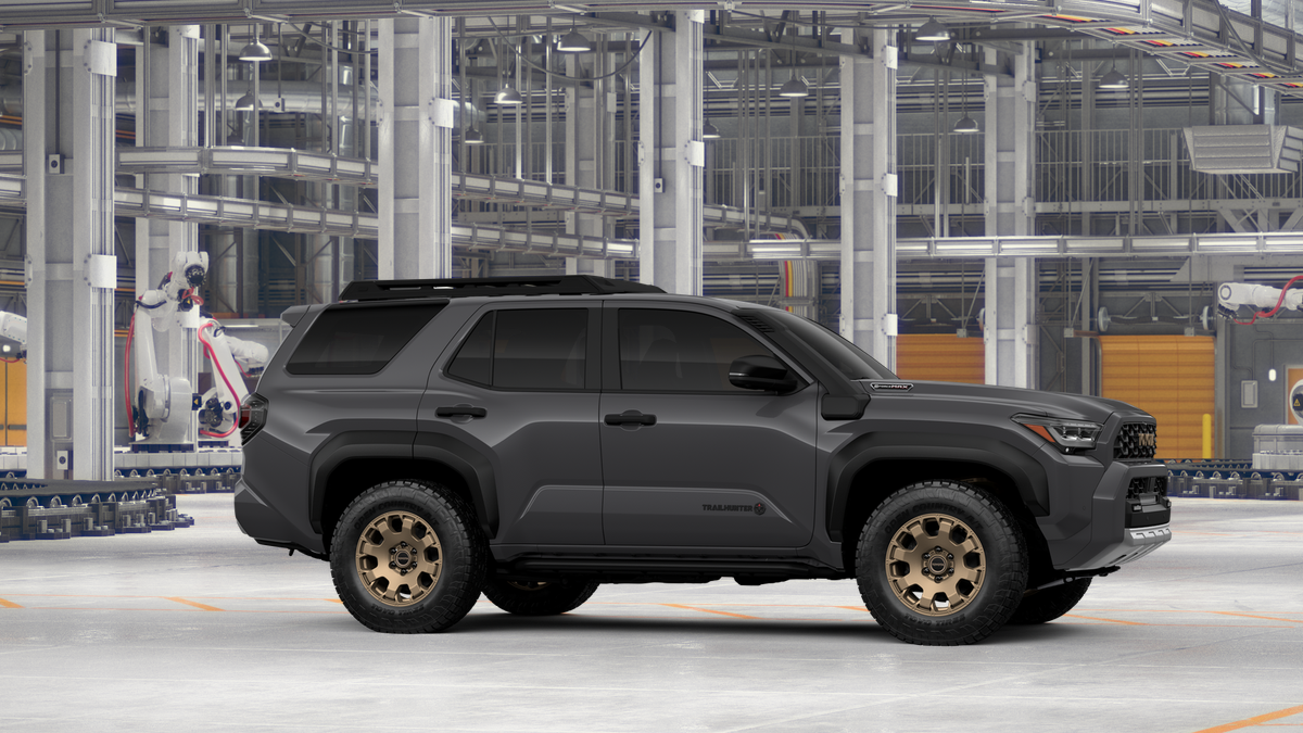 2026 Toyota 4Runner i-FORCE MAX Trailhunter