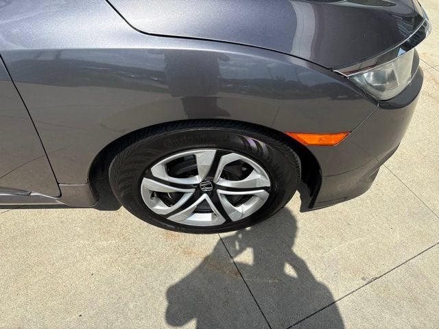 2016 Honda Civic 4dr CVT LX