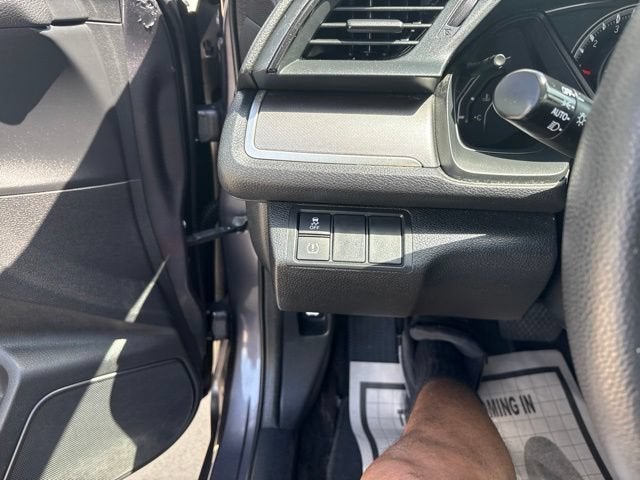 2016 Honda Civic 4dr CVT LX