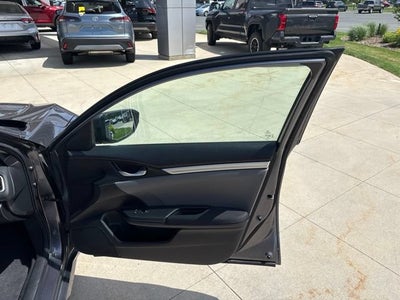 2016 Honda Civic 4dr CVT LX