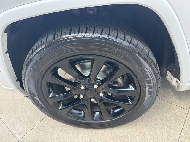 2021 Jeep Grand Cherokee Laredo X 4x4