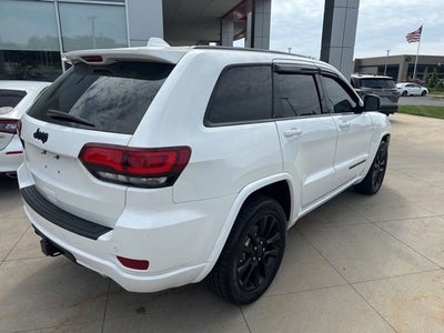 2021 Jeep Grand Cherokee Laredo X 4x4