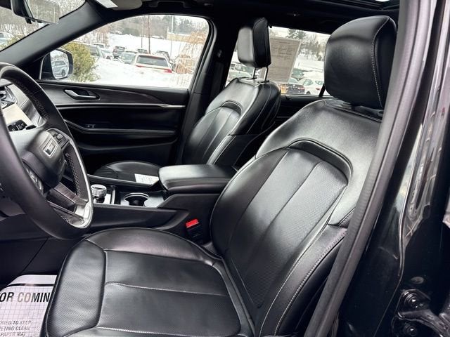 2024 Jeep Grand Cherokee L Limited 4x4