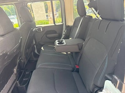 2024 Jeep Wrangler Rubicon 4x4