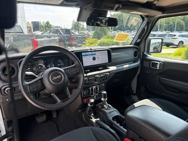 2024 Jeep Wrangler Rubicon 4x4