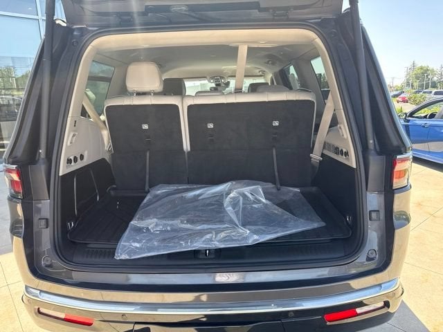 2022 Jeep Wagoneer Series II 4x4