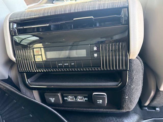 2022 Jeep Wagoneer Series II 4x4