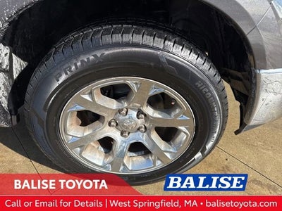 2016 RAM 1500 4WD Crew Cab 140.5 Laramie