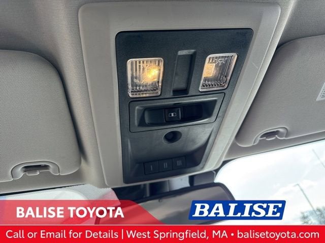 2016 RAM 1500 4WD Crew Cab 140.5 Laramie