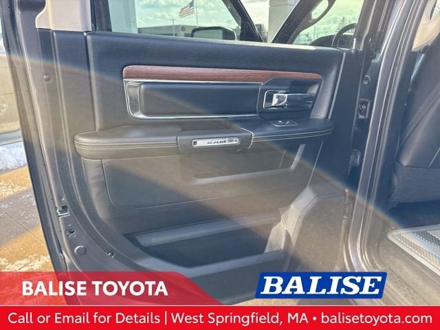 2016 RAM 1500 4WD Crew Cab 140.5 Laramie