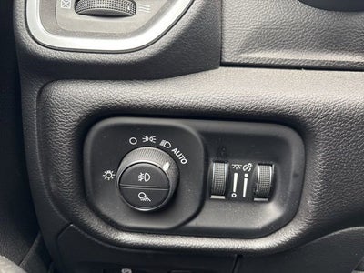2025 RAM 1500 Big Horn 4x4 Crew Cab 5'7 Box