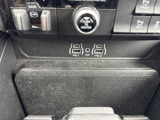 2025 RAM 1500 Big Horn 4x4 Crew Cab 5'7 Box