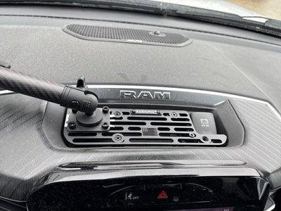 2025 RAM 1500 Big Horn 4x4 Crew Cab 5'7 Box