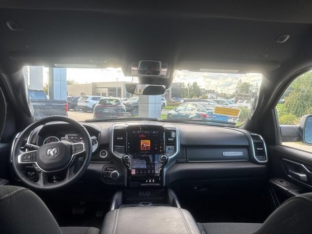 2025 RAM 1500 Big Horn 4x4 Crew Cab 5'7 Box