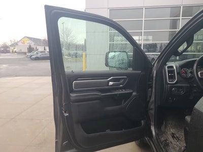 2022 RAM 1500 Big Horn 4x4 Crew Cab 5'7 Box