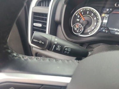 2022 RAM 1500 Big Horn 4x4 Crew Cab 5'7 Box