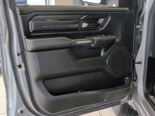2022 RAM 1500 Limited 4x4 Crew Cab 5'7 Box