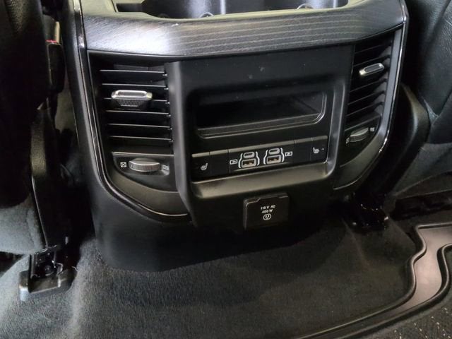 2022 RAM 1500 Limited 4x4 Crew Cab 5'7 Box
