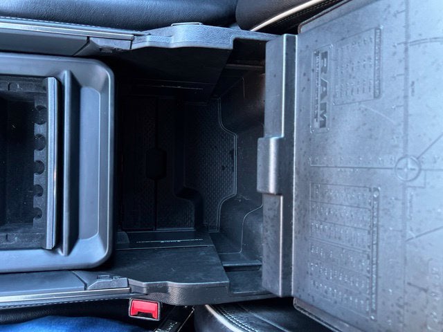 2020 RAM 1500 Limited 4x4 Crew Cab 6'4 Box