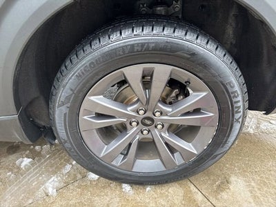 2022 Ford Explorer XLT 4WD