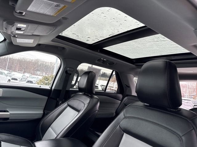 2022 Ford Explorer XLT 4WD