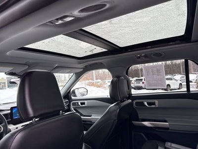 2022 Ford Explorer XLT 4WD