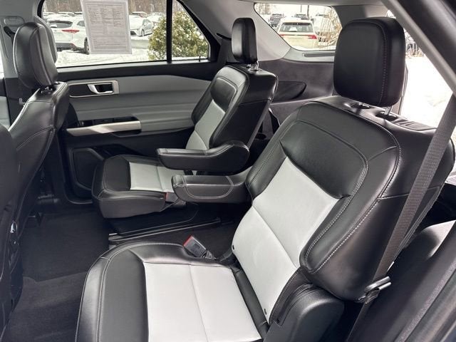 2022 Ford Explorer XLT 4WD