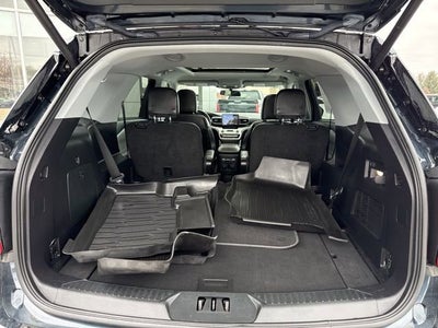 2022 Ford Explorer XLT 4WD