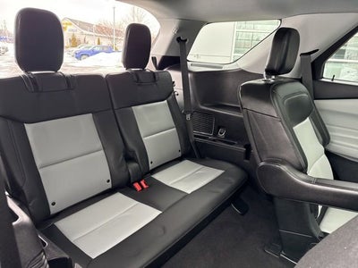 2022 Ford Explorer XLT 4WD