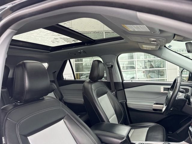 2022 Ford Explorer XLT 4WD