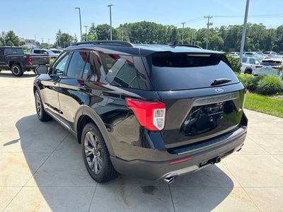 2023 Ford Explorer XLT 4WD