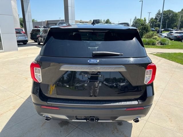 2023 Ford Explorer XLT 4WD