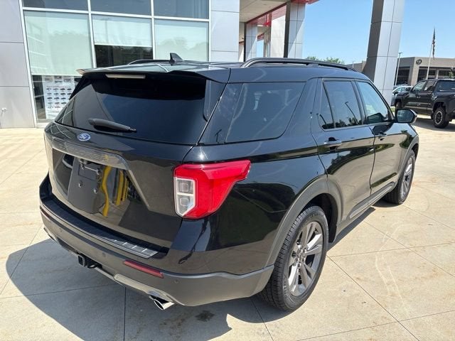2023 Ford Explorer XLT 4WD