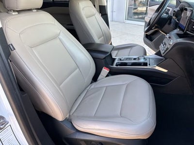 2024 Ford Explorer XLT 4WD