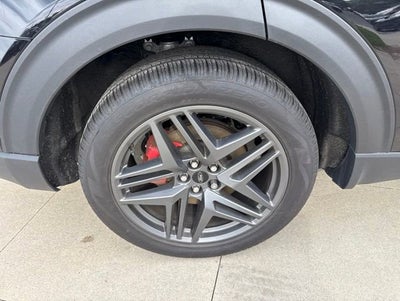2025 Ford Explorer ST-Line RWD