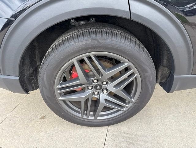 2025 Ford Explorer ST-Line RWD