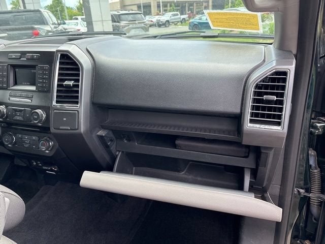 2015 Ford F-150 4WD SuperCab 145 XLT