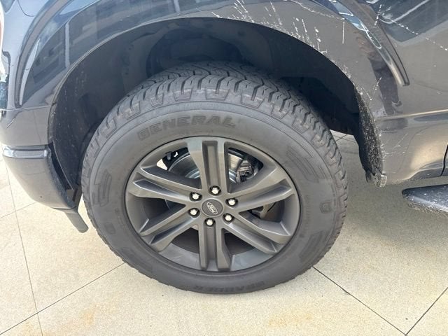 2021 Ford F-150 Base
