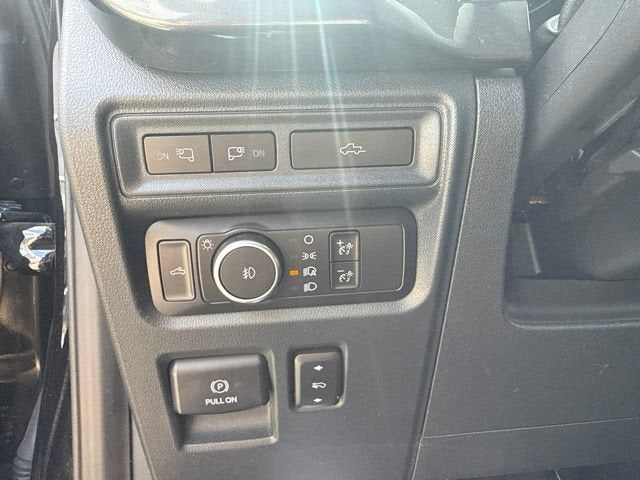 2021 Ford F-150 Base
