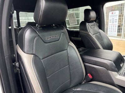 2017 Ford F-150 Raptor 4WD SuperCrew 5.5' Box